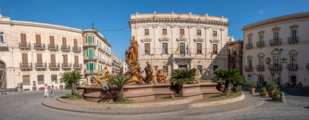 Syracuse, Italy - 09-16-2022: Piazza Archimede in Syracuse with the beautiful Diana Fountainのeditorial素材