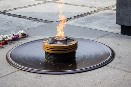 great statue in memory of fallen soldiers in war, honor the courageのeditorial素材