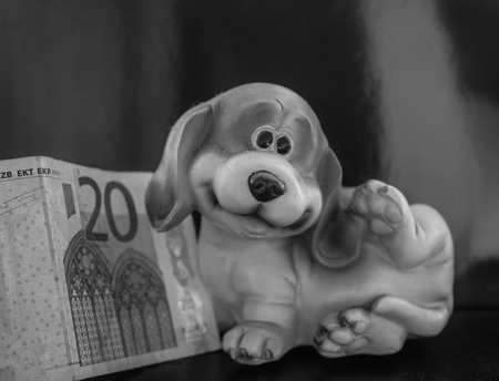 The currency lowering the unemployment rate bankruptcy loan mortgage business sale savingsの写真素材