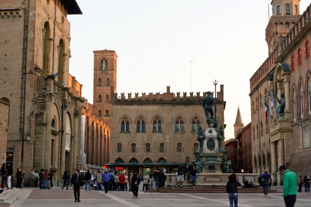 Bologna, Italy - April 07, 2010 - Scene from Piazza Maggiore from Bのeditorial素材
