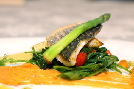 White fish with asparagus