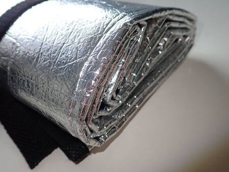 uncomfortable foldable aluminium sleeping matt for camping