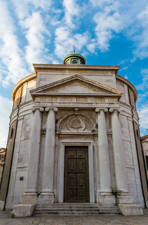 Venice is a city in northeastern Italy sited on a group of 118 small islands separated by canals and linked by bridges.の写真素材