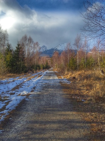 Winter day in the mountainsの写真素材