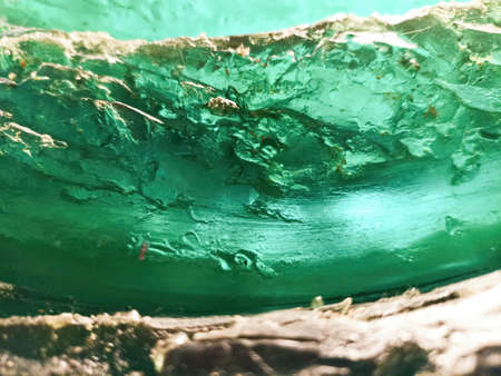 Malachite is a stone of change and creativity. It helps us remove learned patterns and blockages that prevent us from experiencing the diversity of our lives intensely. It harmonizes our soul. Malachiの写真素材