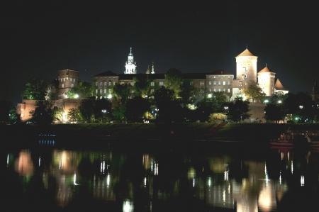 Illuminated Wawel castle during the nightのeditorial素材