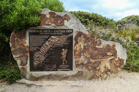 memorial arch-eastern view,the great ocean road in australiaのeditorial素材