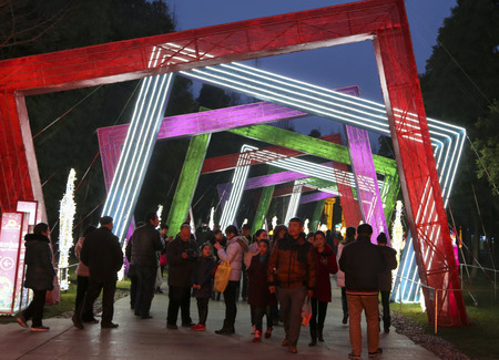 2016 sun festival-lantern festival in chengdu,chinaのeditorial素材