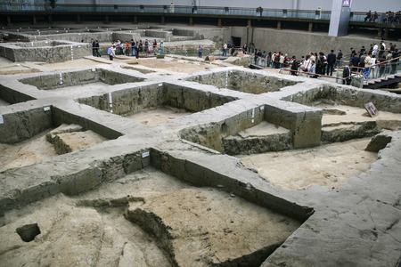 unearthed relics on show in the museum,chengdu,chinaのeditorial素材