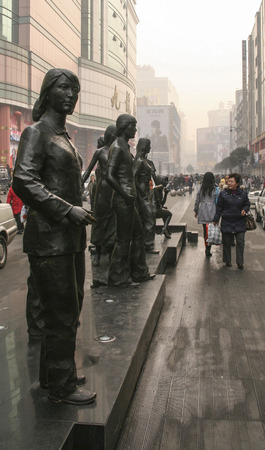 sculptures in the street ,chengdu,chinaのeditorial素材