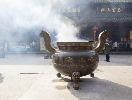 baoguo temple in mount emei,chinaのeditorial素材