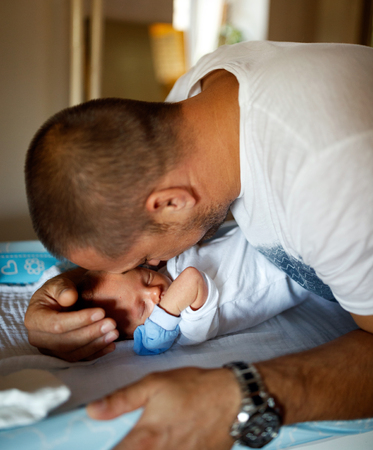 Father and newborn baby - Happy dad with his son