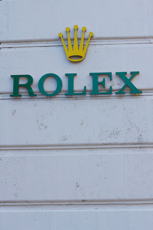 Bucharest, Romania - Desember 19, 2015: Juwelier Hilscher Rolex watch store in Bucharest. Rolex was founded in 1909. It produces about 2,000 luxury watches daily.のeditorial素材
