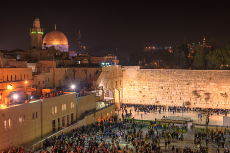 Western Wall at night and Dome of the Rock, Jerusalem, Israel.のeditorial素材