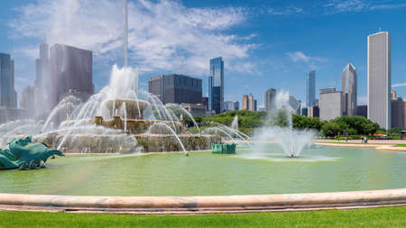 Chicago skyline panorama with skyscrapers and Buckingham fountain at summer sunny day, Chicago, Illinois, USA.のeditorial素材