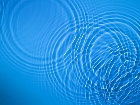  Blue circle water ripple backgroundのeditorial素材