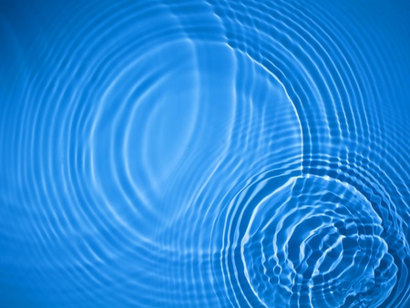  Blue circle water ripple backgroundのeditorial素材