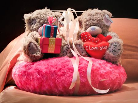 Teddy bears with presents and red heartの写真素材