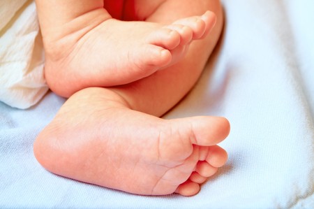 closeup of a baby`s feetの写真素材