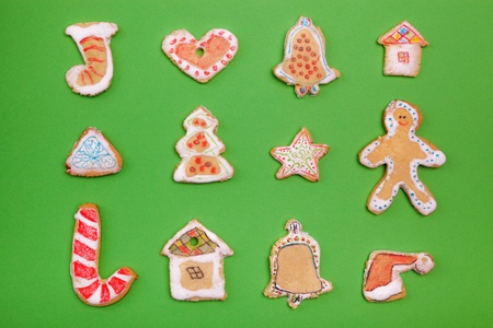 Homemade Gingerbread cookies  on green backgroundの写真素材