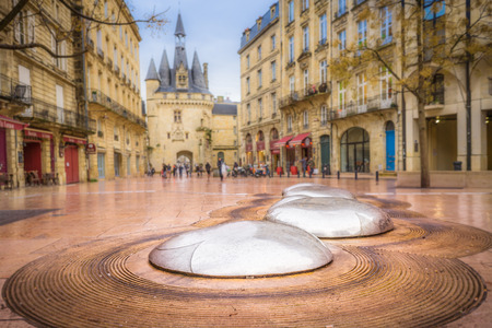 The Porte Cailhau or Porte du Palais is a former town gate of the city of Bordeaux, France. It is one of the main touristic attractions of the city.のeditorial素材