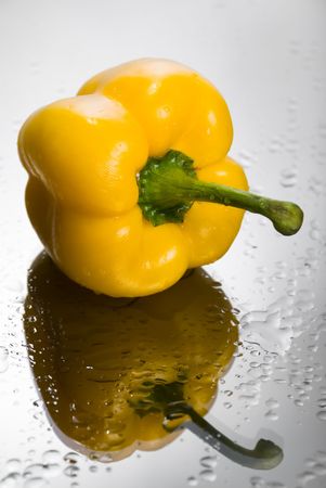 Fresh pepper and drops of waterの写真素材