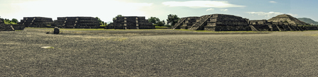 Overview of Teotihuacanの写真素材