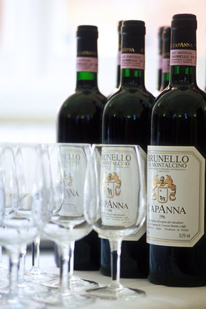 Turin, Piedmont, Italy. -10/26/2009- Fair "Wine show", aged Tuscan red wine Brunello di Montalcino.のeditorial素材