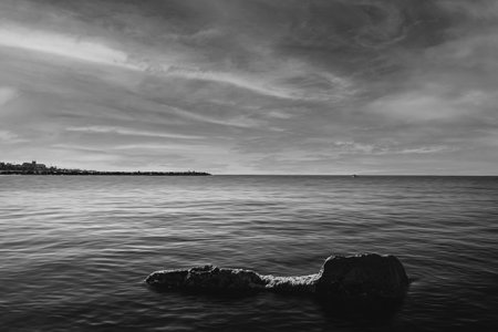 The sea towards the horizonの写真素材