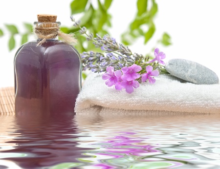 spa treatment with natural herbs and essences
の写真素材