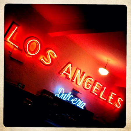 Saln Los Angeles. One of the most Mexican place in Mexico City fulfilled by crowds to dance folk music as salsa and danzonの素材