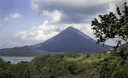 The Arenal volcano and lake in Costa Ricaの写真素材