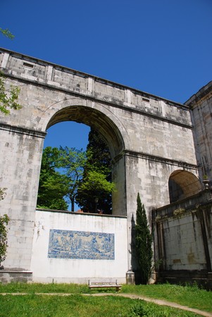 beautiful Amoreiras garden with antique portuguese azulejos (blue sky)の写真素材