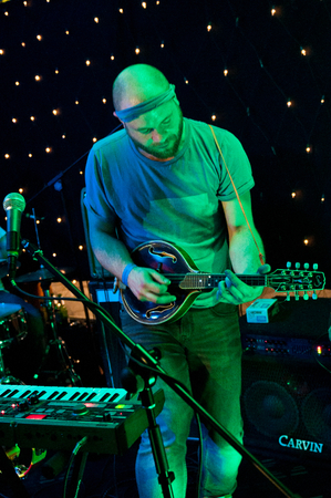 READING - APRIL 27, 2013: Stagecoach perform at Pavlov's Dog in Reading, UK on April 27, 2013. Are You Listening? Festival is a brand new, one day multi venue music festival in Reading, Berkshire supporting Reading Mencap.のeditorial素材