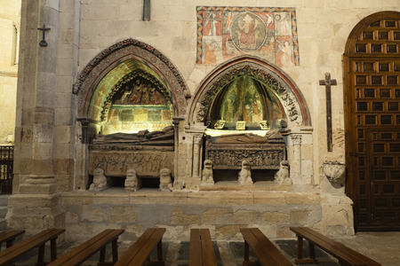 Graves of the Old Cathedral of Salamanca, Spain.のeditorial素材