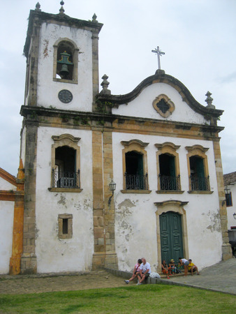 Santa Rita Church - built in 1722 - Largo de Santa Rita. Architectural ensemble composed of consistory, vestry, cemetery and courtyard garden - restored between 1960 and 1970 when it was installed the Museum of Sacred Art, Paraty, RJ, Brazil. 2015のeditorial素材