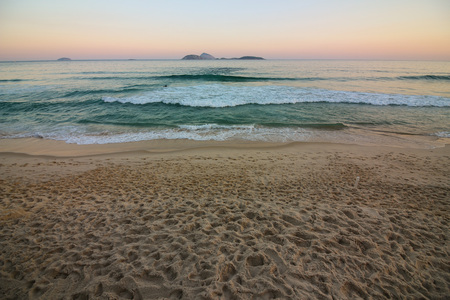Rio de Janeiro, Brazil, July 23, 2017: Although officially Rio de Janeiro is in winter, the heat allows Rio locals and tourists to enjoy the beaches of the city. Temperatures in the city remain above 25 degrees Celsius for much of the winter. In this imagのeditorial素材