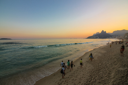 Rio de Janeiro, Brazil, July 23, 2017: Although officially Rio de Janeiro is in winter, the heat allows Rio locals and tourists to enjoy the beaches of the city. Temperatures in the city remain above 25 degrees Celsius for much of the winter. In this imagのeditorial素材