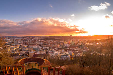 Historical cannon aiming at the city of Brno with cloud movement shots of Spilberk Castle down to the square where we can see riding cars and moving people on the streets of the Czech Europe historicのeditorial素材