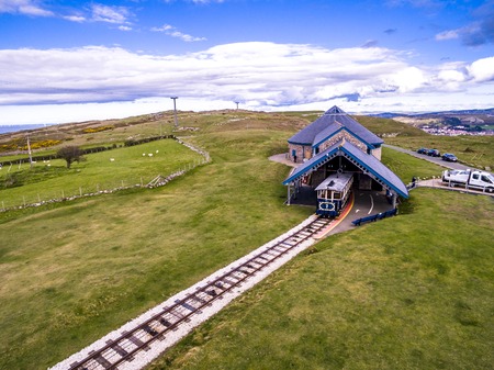 Llandudno, Conwy / Wales, UK - April 22 2018 : The Great Orme Tramway is climbing the mountainのeditorial素材