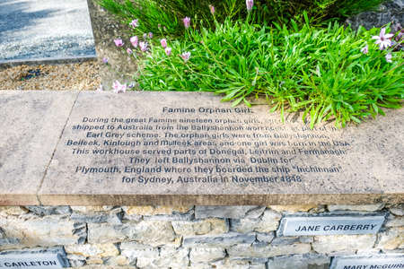 Ballyshannon , Ireland - August 22 2020 : Memorial reminding of orphan girls leaving to Australiaのeditorial素材