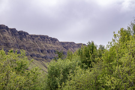 The stunning Mountain Benbulben in Sligo, Irelandの写真素材
