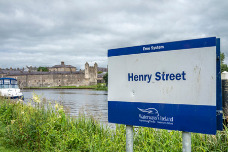 Enniskillen, Northern Ireland - July 20 2022 : The Erne System at Henry Street is busy during the summerのeditorial素材