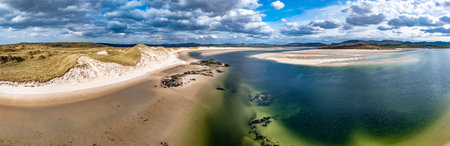 Sheskinmore bay between Ardara and Portnoo in Donegal - Ireland.の写真素材