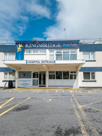 Sligo, Ireland - July 20 2023 : Kingsbridge provides private healthcare in the North Westのeditorial素材