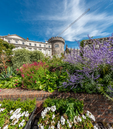 The beautiful Dublin Castle gardens in Irelandの写真素材