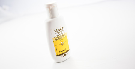 Alloa, Scotland - 13 August 2019: Dandruff Nizoral shampooのeditorial素材