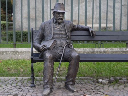 Milan, Italy: 20 November 2019: Monument to bulgarian poetry Pencho Slaveykov bronze sculpture by Adrian Novakov at corner street Rolo and street Verziere. Milan, Italy.のeditorial素材
