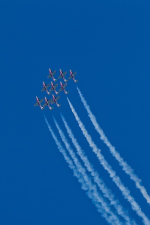 SAN FRANCISCO, CA - OCTOBER 9: The Snowbirds Demonstration Team (431 Squadron), demonstrate the skill, professionalism, and teamwork of Canadian Forces personnel during Fleet Week on October 9, 2011 in San Francisco, CA. のeditorial素材