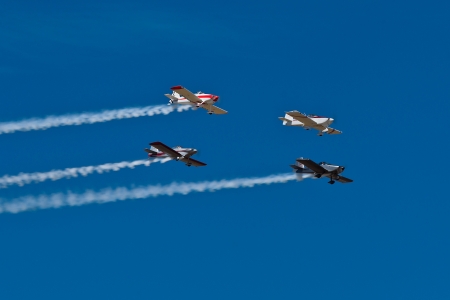 SACRAMENTO, CA - SEPT 8: West Coast Ravens 4-ship Maneuvering Formation at the California Capital Airshow showing precision of flying and the highest level of pilot skills, on September 8, 2012 in Sacramento, CA.のeditorial素材